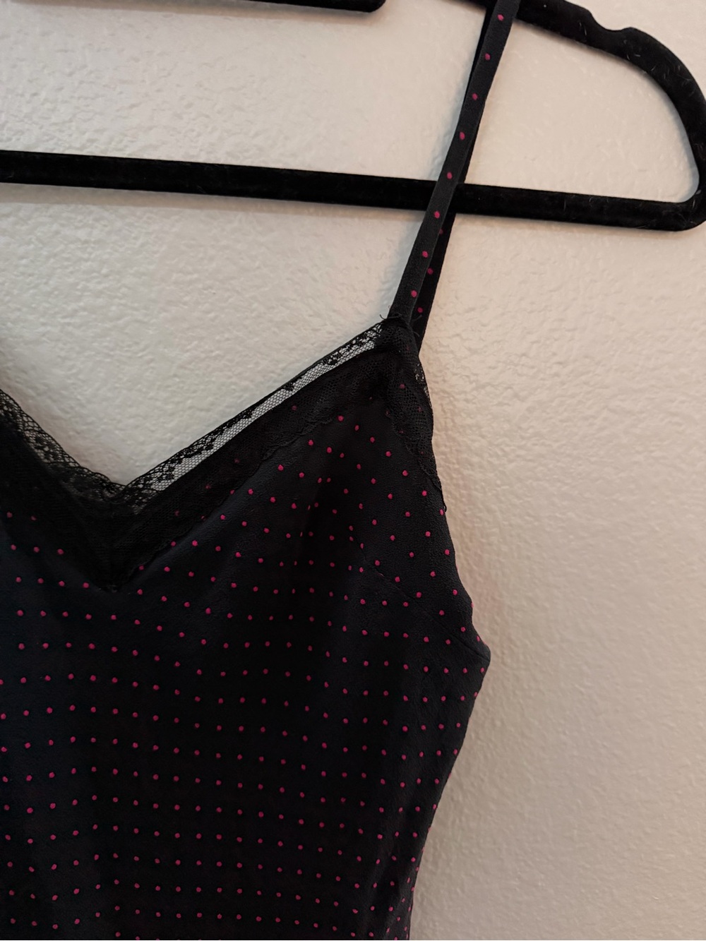 Express Mini Black Cami with Fuchsia Polka Dots and Lace Trim